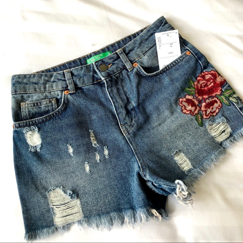 NWT Anthropologie United Colors of Benetton floral ripped shorts